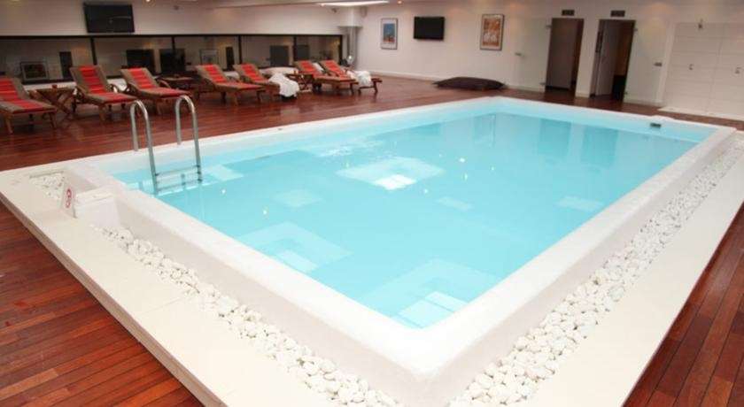Zenia Hotel & Spa كامبراي المرافق الصورة